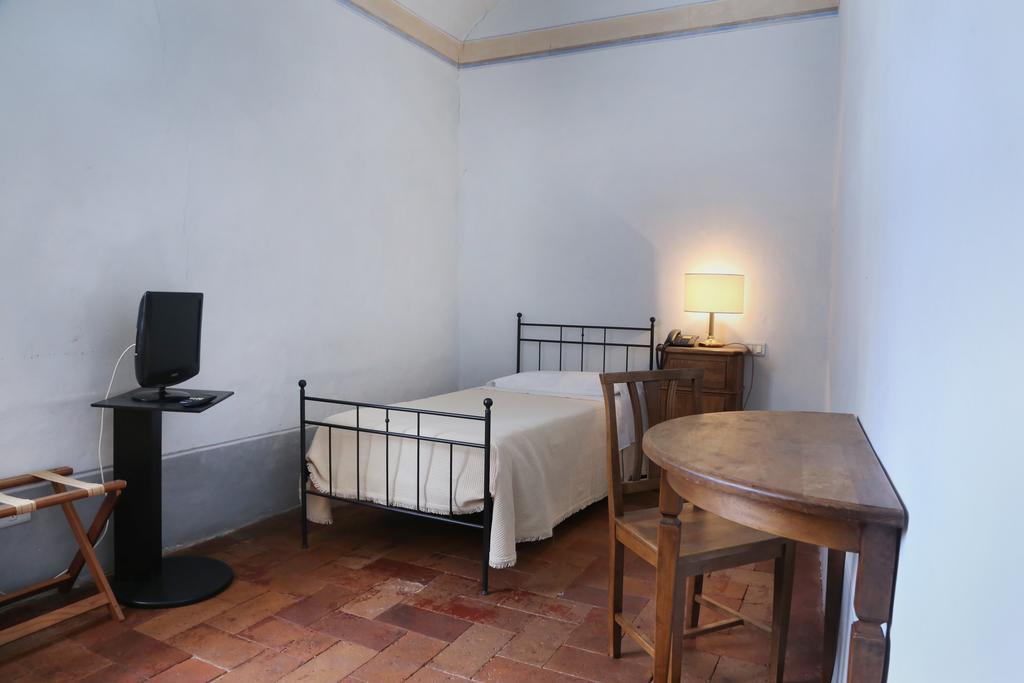 La Locanda Di San Pier Piccolo Arezzo Ruang foto